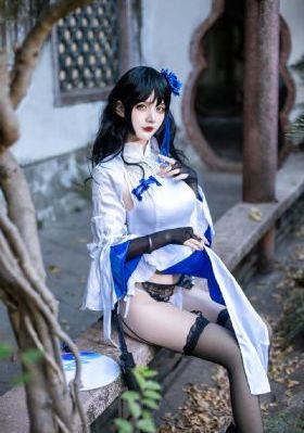 帅小伙和警官同性3p